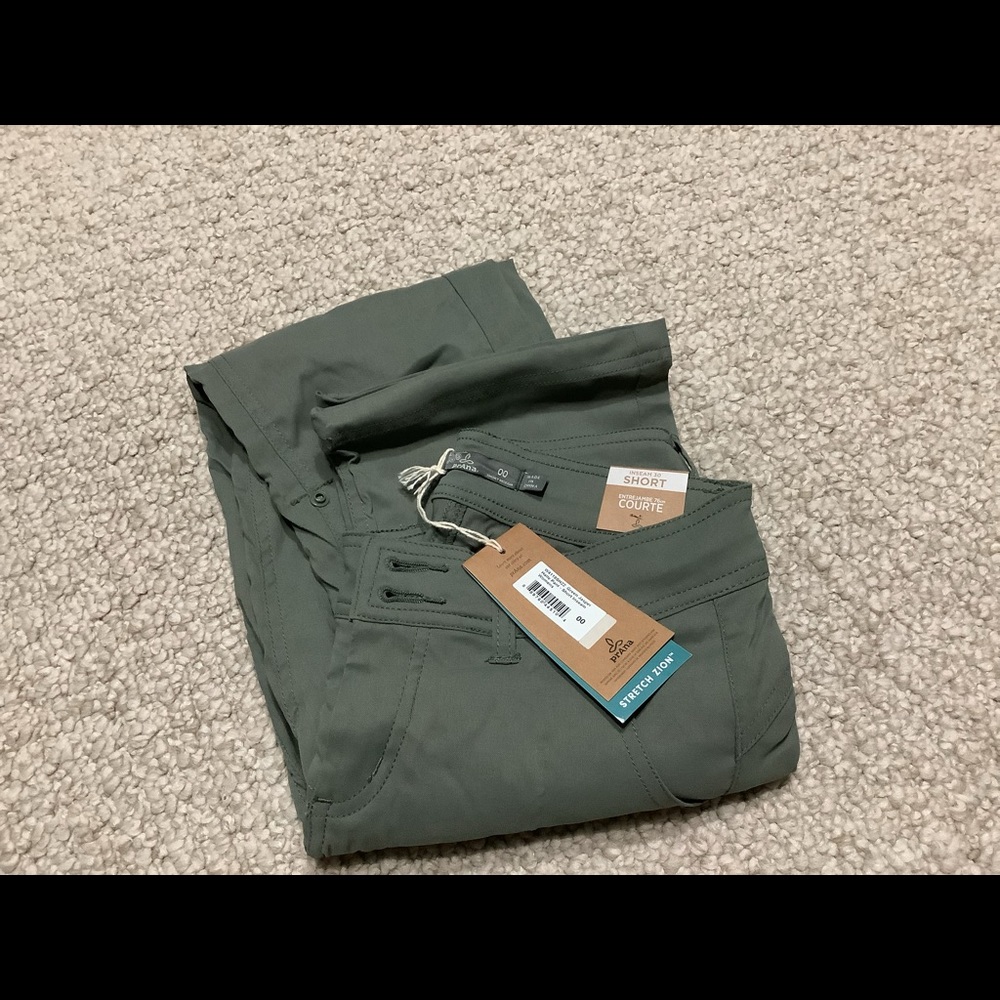 New Prana Halle Pant - Short Inseam (00)